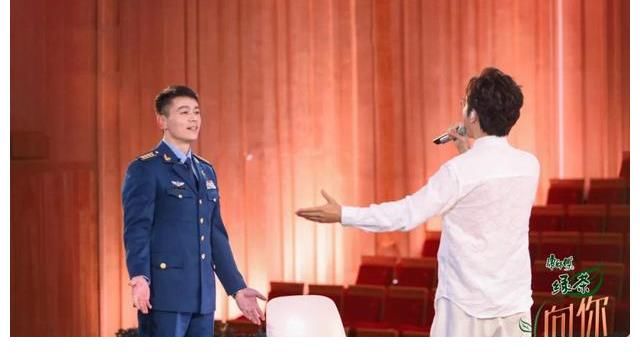 李玉刚跨界主持,深情致敬祖国空疆守护者刘锐