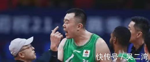 辽篮|韩德君伤情出炉!鼻骨骨折+眼球出血水肿,视力受损,将离开赛区