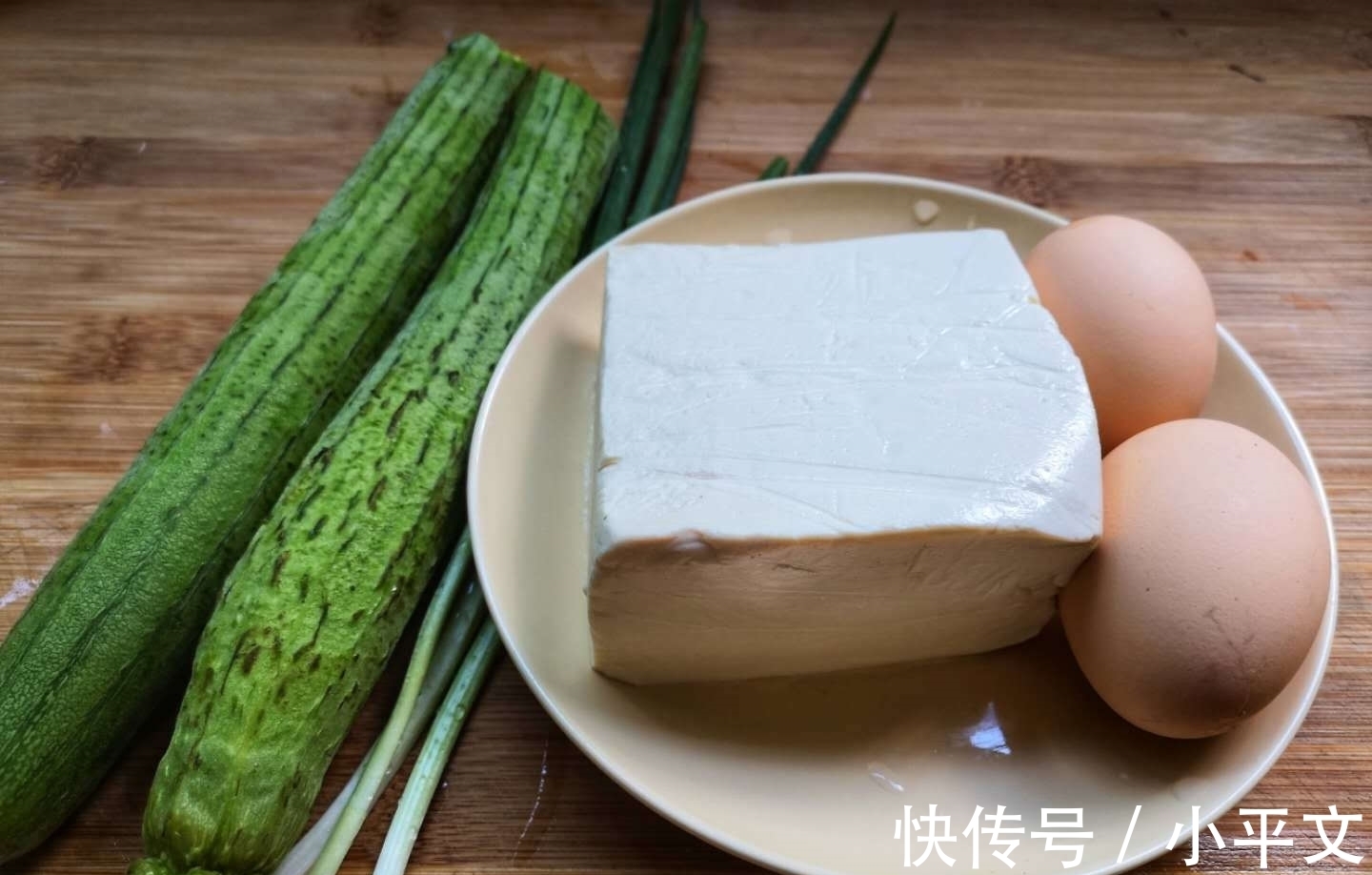 肌肤|夏天多喝此汤，美白肌肤去斑点，每天坚持来一碗，40岁也很美！