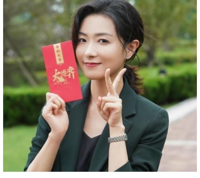 烏茲|LPL活動請3個愛豆明星配音，觀眾不解：他們自己的劇都靠后期配音