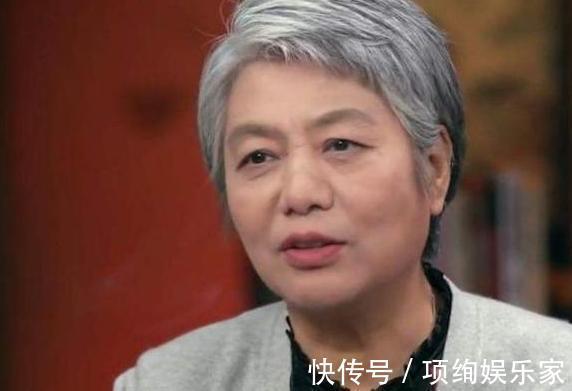 差别|李玫瑾直言“先爬后走”和“不爬就走”的孩子,长大后差别很大