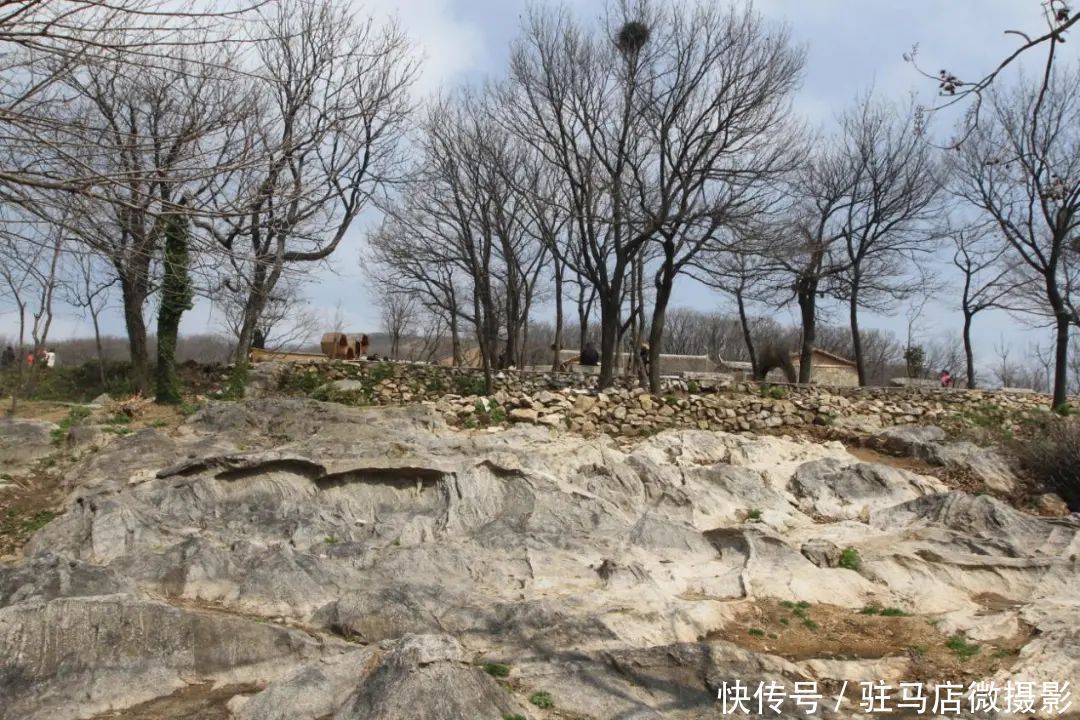 河南确山:美丽的山村---黄石头庄