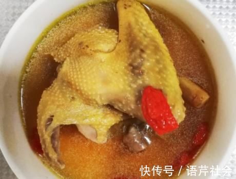 一鸽胜九鸡,炖鸽子汤焯水?教你正确做法,鸽子汤鲜肉嫩营养高