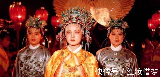 贾家！红楼梦忠顺亲王为何处处与贾家为敌原因竟出自北静王身上！