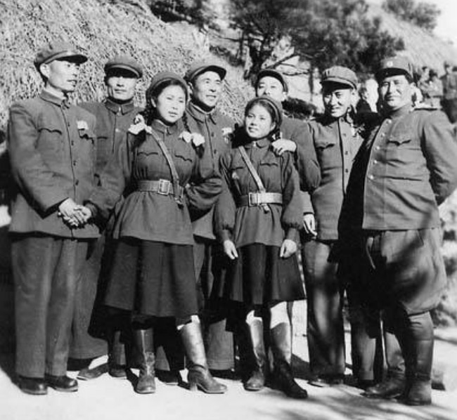 志愿军|抗美援朝战争结束，志愿军在朝鲜待了5年之久，期间他们在做什么