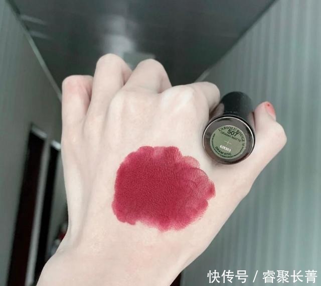 迪奥999|黄皮姐妹一定不要错过这6款显白口红,比迪奥999还显白!