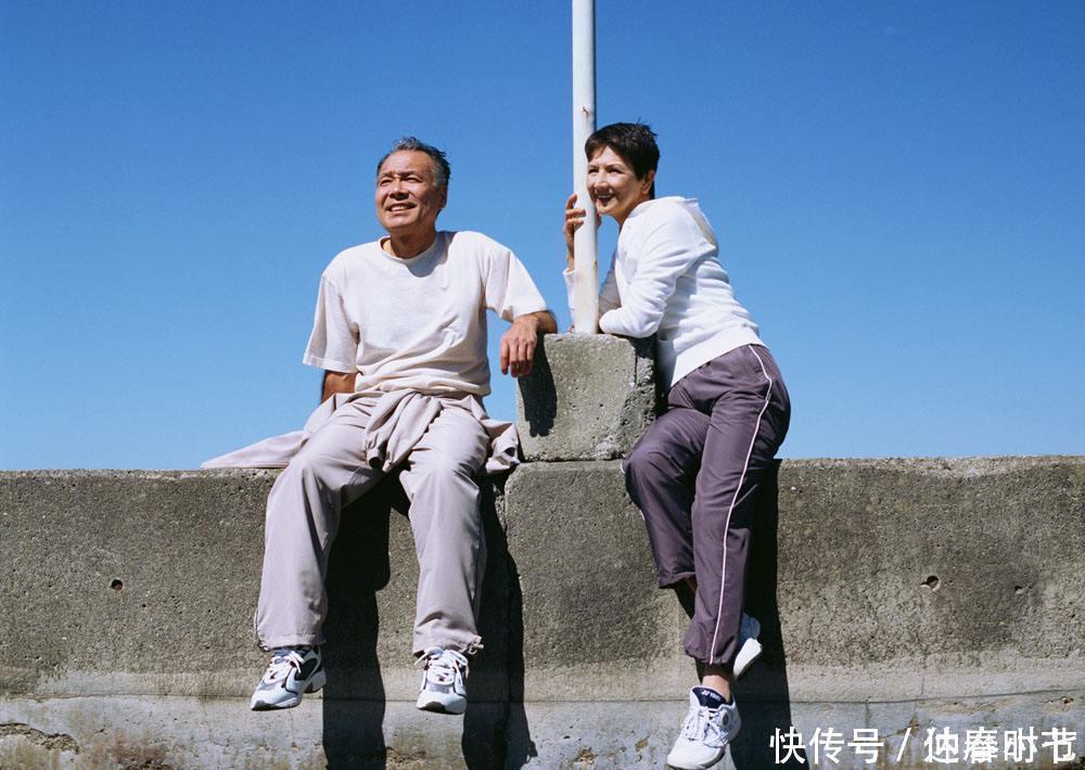 小脑萎缩|老年痴呆症的祸根找到了,这三种习惯还不改,痴呆迟早找上你