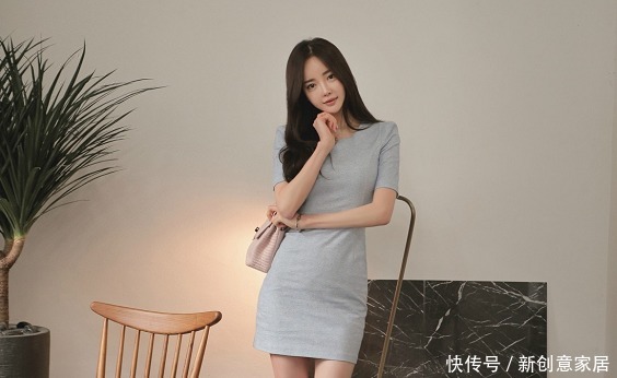 甜美|娇俏小美女一身灰色通勤裙,穿出甜美气质!