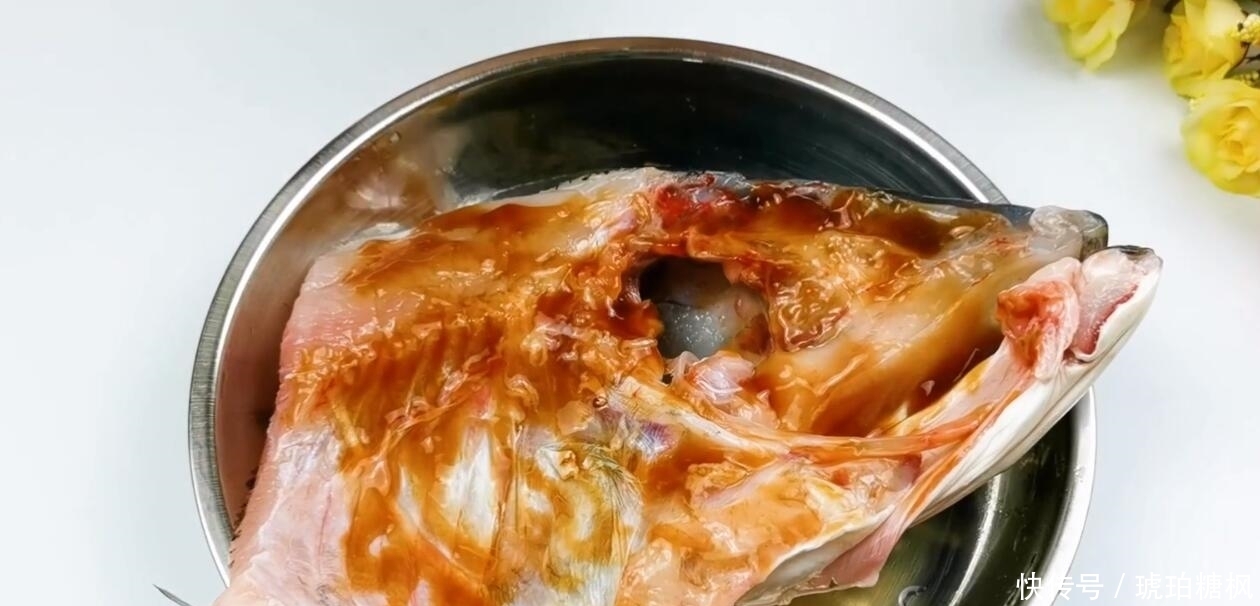 终于|终于找到了剁椒鱼头的正确做法,鲜嫩爽滑无腥味,很多人都做错了