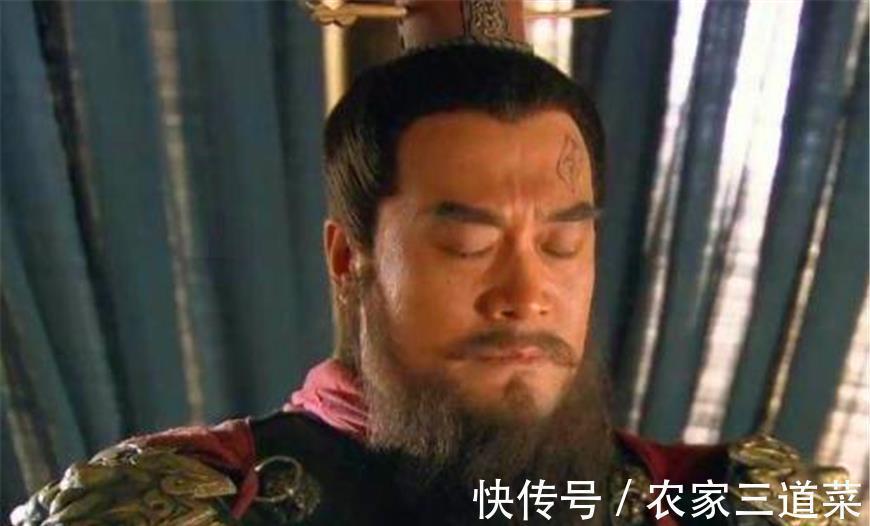 梁山@水浒传,武松和梁山五虎将比怎么样,看看呼延灼就知道