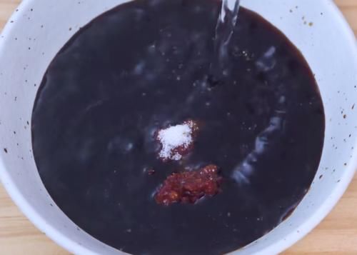 分享一款家人爱吃的红焖肉食，软烂鲜香，营养美味，解馋的家常菜