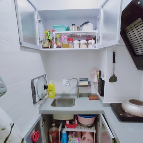 垃圾桶|小夫妻在深圳迷你型仅有13平新房，二人生活很充足，估计你没见过