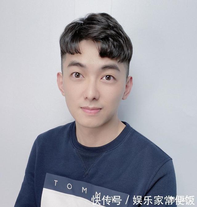 发际线高的男生，千万别错过这3款发型，时尚，个性，显帅气