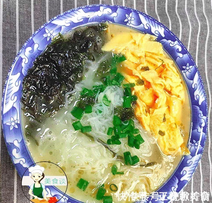开学啦,早餐儿子最馋这碗粉,5分钟搞定,简单省事,我最乐意做