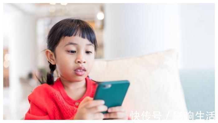 东东|3种行为正在“偷走”孩子的身高,医生:父母无知,耽误孩子