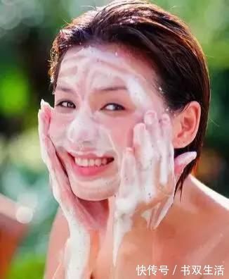 毛巾|4个坏习惯让你的脸越洗越脏,越来越粗糙!