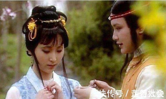 男人|和袭人初试后，宝玉为何开始疏远袭人，是男人本性，还是其他原因！