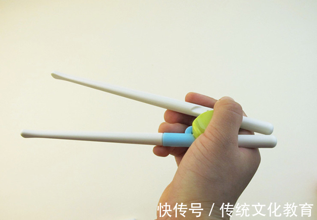 黄金时间|揭秘教育孩子的正确方式:富养和穷养,都比不上这样教养孩子