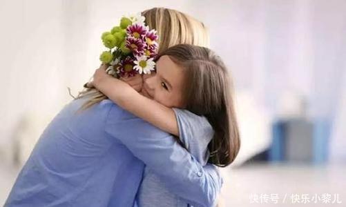 聪明|经常拥抱会让宝宝更加聪明,家长们知道吗?别错过孩子的成长!