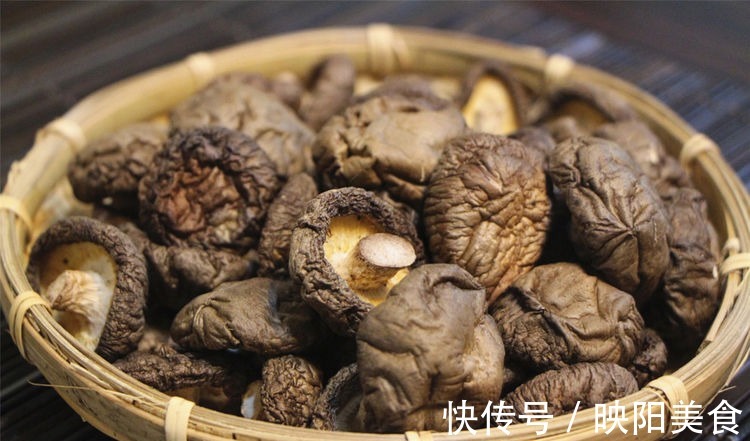 食物|适合女性吃的3种食物,排毒养颜、滋润皮肤,越吃越年轻!