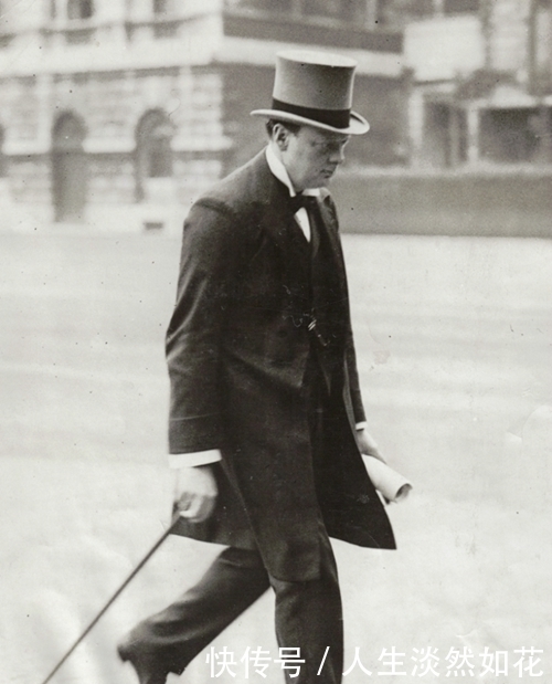 男神|一代伟人丘吉尔：从男神帅哥到肥佬秃头