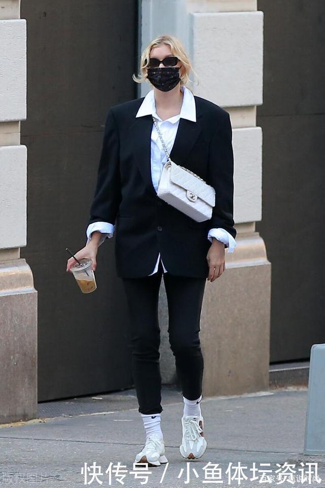 穿搭look|小个子姑娘怎么穿试试“长款上衣+打底裤”,时髦又显瘦