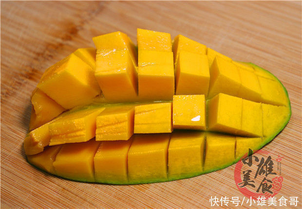 买芒果，选“瘦长”还是“胖圆”？牢记4不买，个个新鲜又香甜