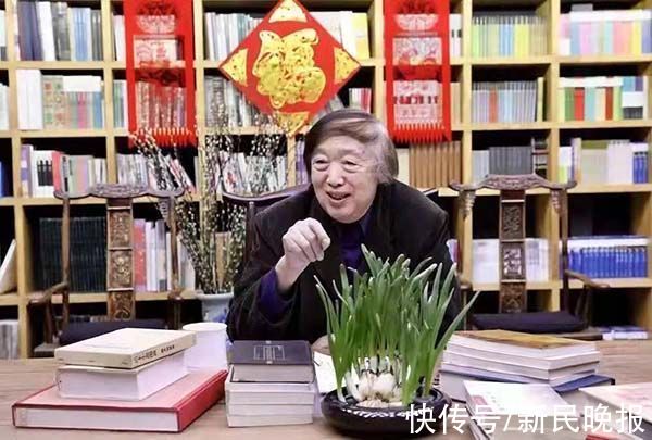 敬一丹@冯骥才线上说“年”送“福”：怀着对生活的热爱，享受和创造年的文化