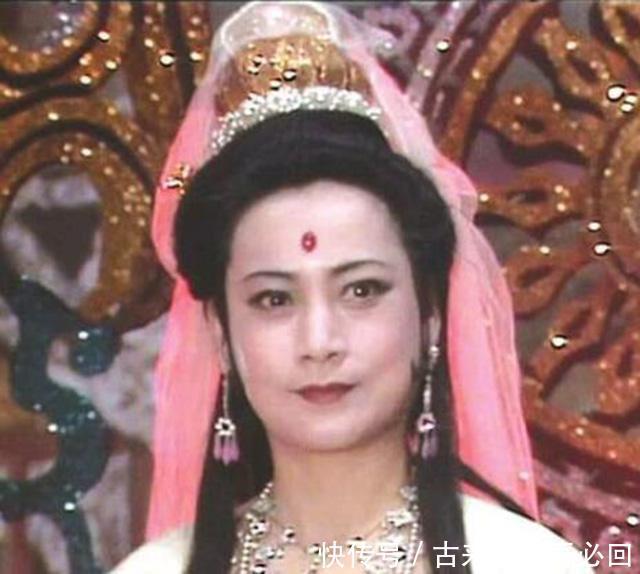 手里|收服红孩儿时观音为何要在孙悟空手里写字?写的什么字?