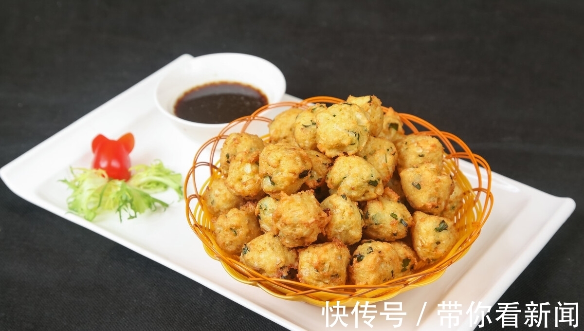 丸子|炸丸子，记住不要放面粉和淀粉，教你正确方法，外酥里嫩又弹牙