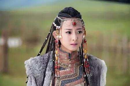 郭靖迎娶黄蓉后,华筝结局如何金庸用八个