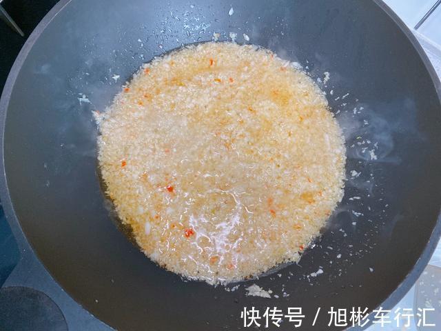 辣椒|自制蒜蓉辣椒酱，掌握3点，不长白花耐保存，蒜香浓郁拌啥都香