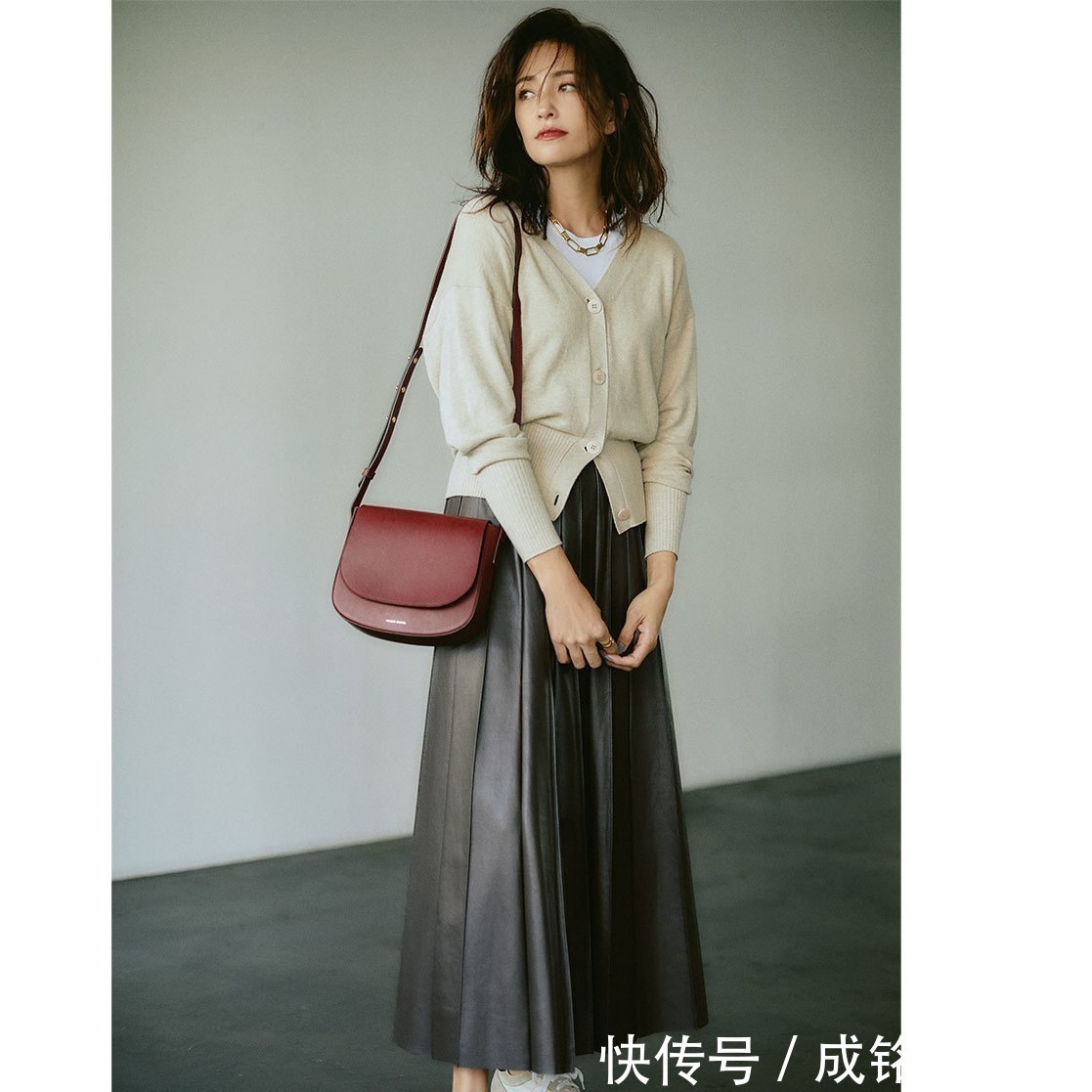 色彩|女人不管年龄多大,穿针织衫都要记住这三大原则,温柔洋气又好看