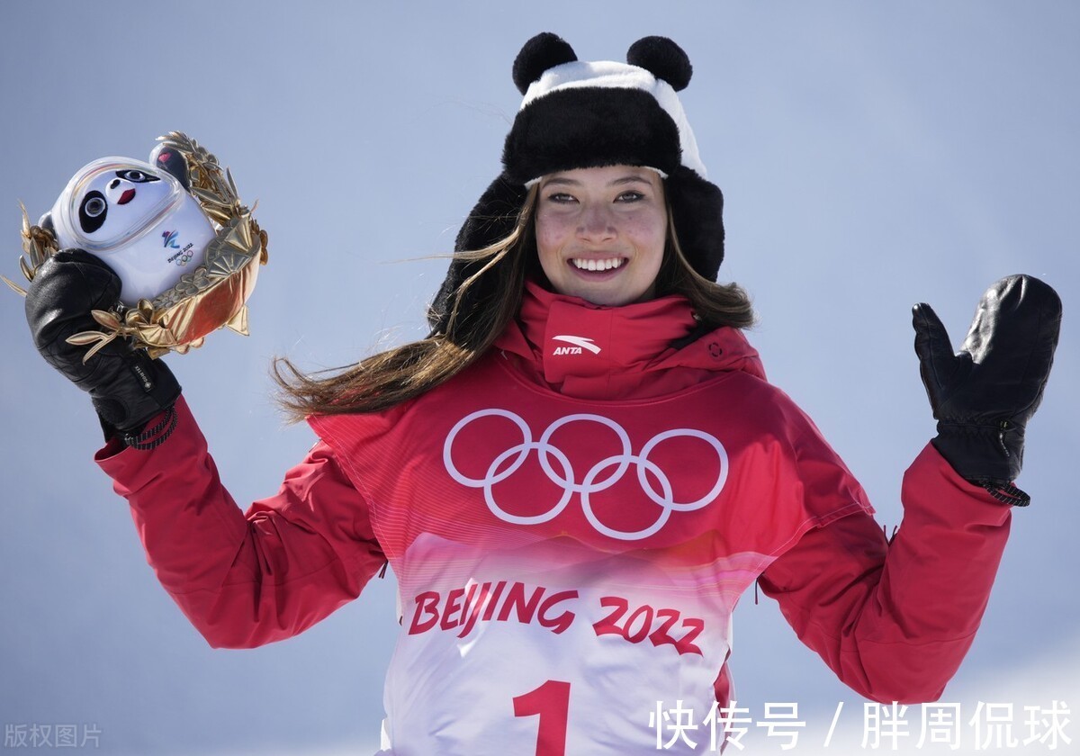 北京冬奥会|谷爱凌冬奥斩获2金1银,18岁天才宣布启程返美,原因令人感动