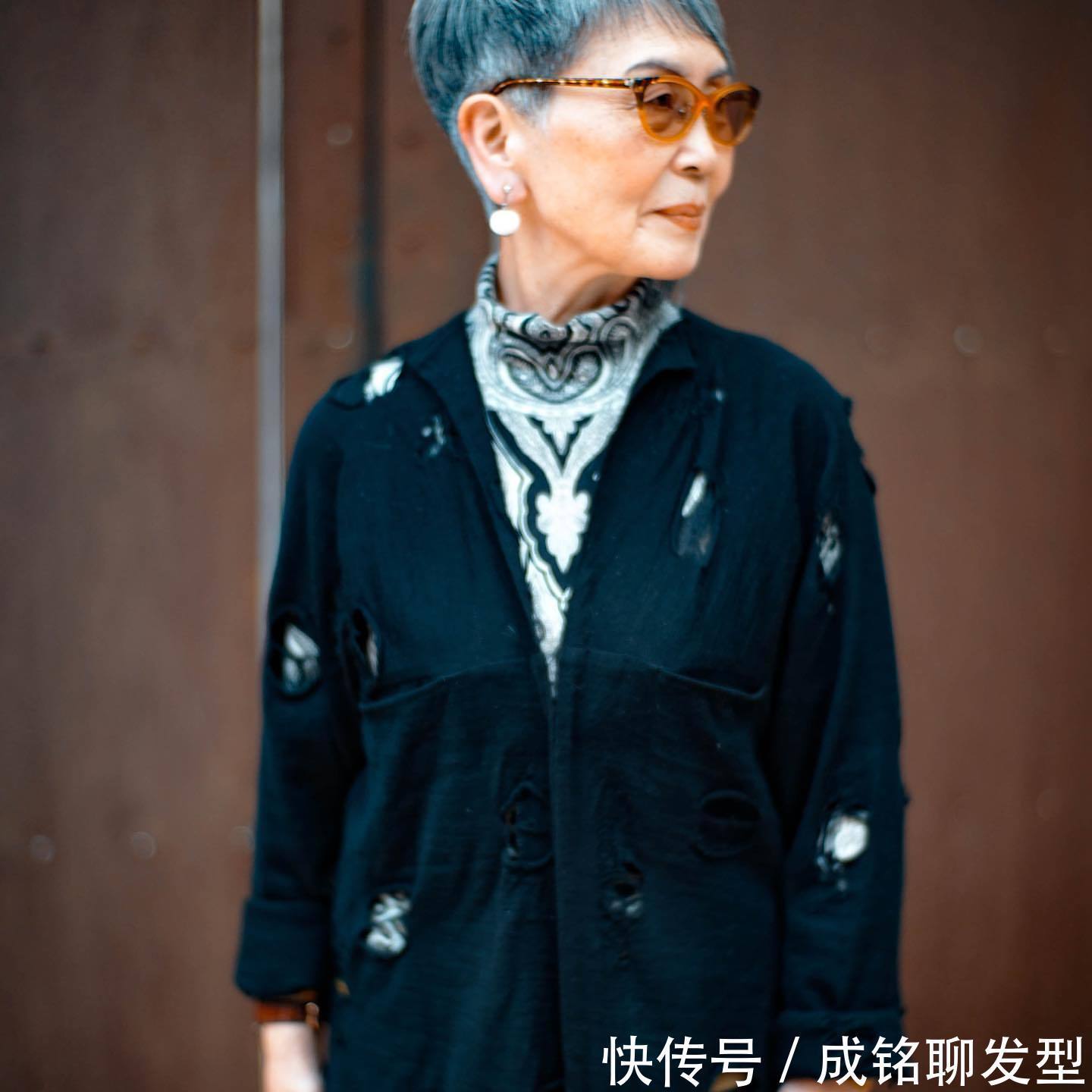 发型 这才是老年人最实用的发型,不烫不染真实接地气,清爽利落显年轻