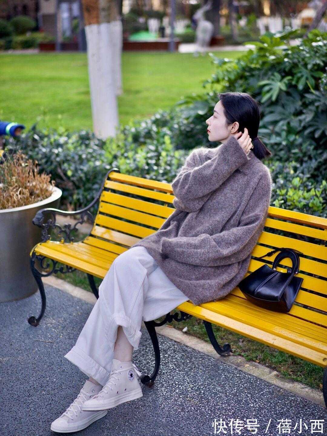 毛衣 穿“毛衣”下半身不知道怎么搭?建议这3条裤子,遮肉显瘦还百搭