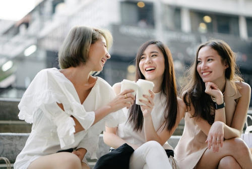 妈妈|生娃后开销大,宝妈一旦养成三个习惯,明眼人一看就知道“缺钱”