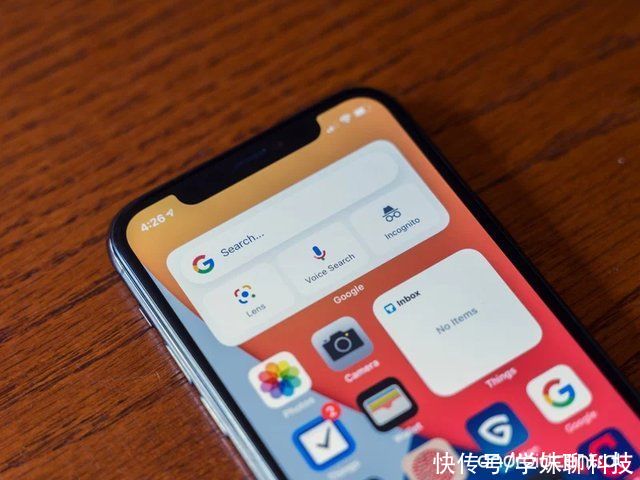 有人|同样5000元，为什么有人年年换千元机，也不买iPhone？