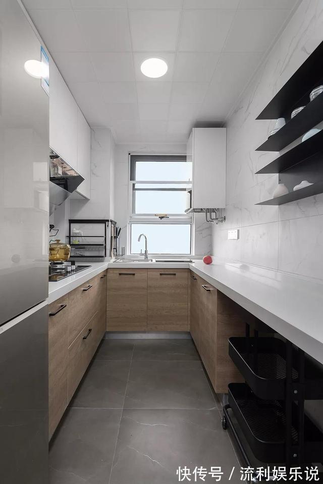 沙发|她家90㎡的房子,既不买沙发,也不买餐桌,完工却实用倍增!晒晒