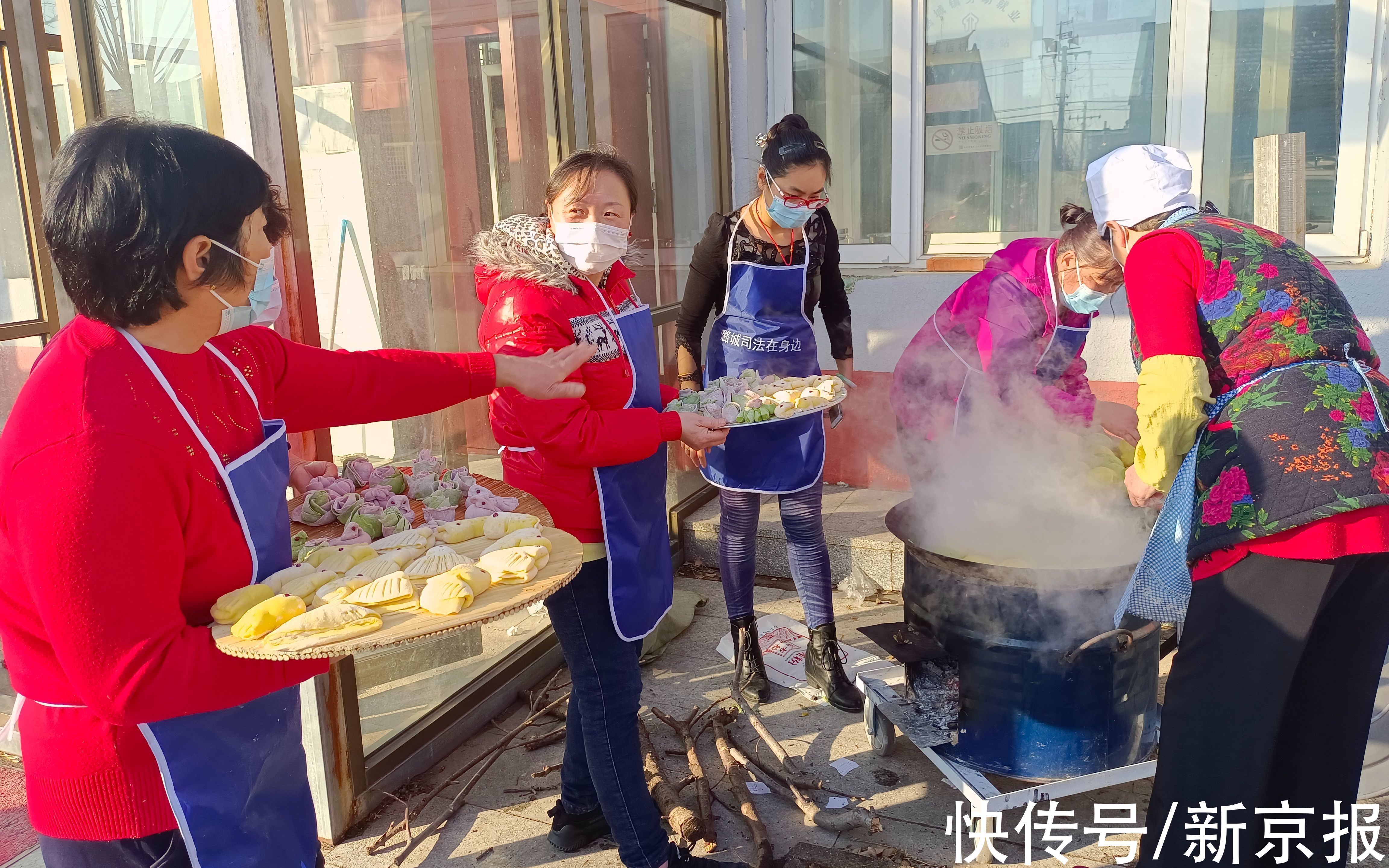 小年|小年馒头香 通州潞城蒸“专属馒头”送防疫人员