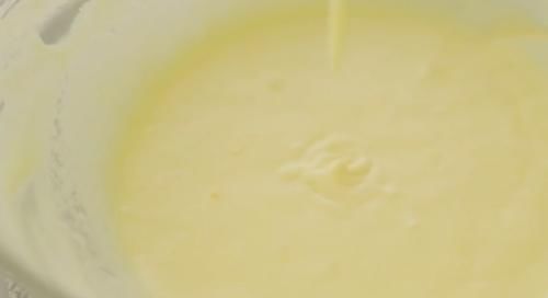 猫舌饼干小巧可爱,奶香四溢沁人心脾,入口之后细腻香甜