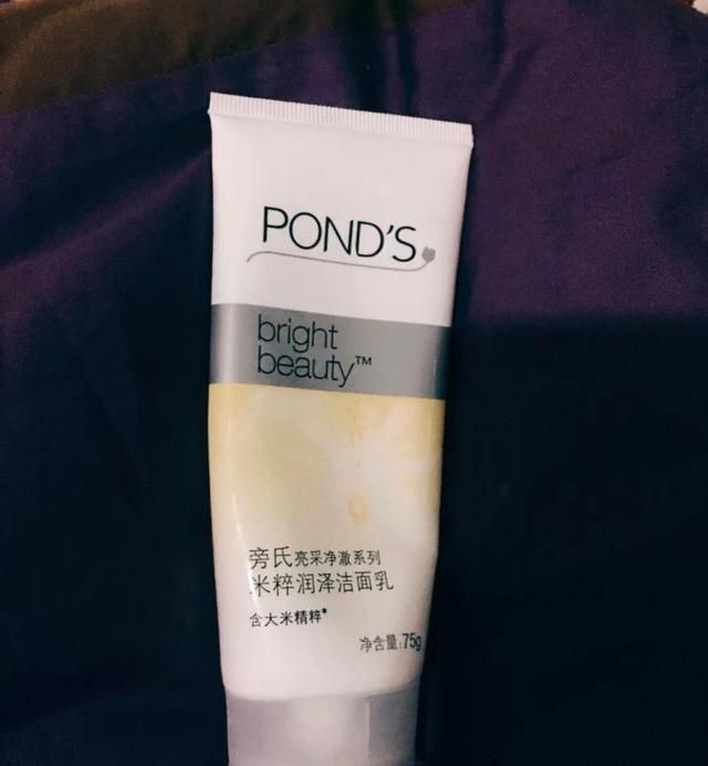 启初|便宜却好用的护肤品,这4种才是“万年青”,火了多年还很流行!