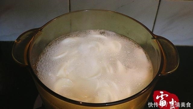中薪|早上来一碗，大补气血，营养一整天，老一辈留下来的好东西就是牛