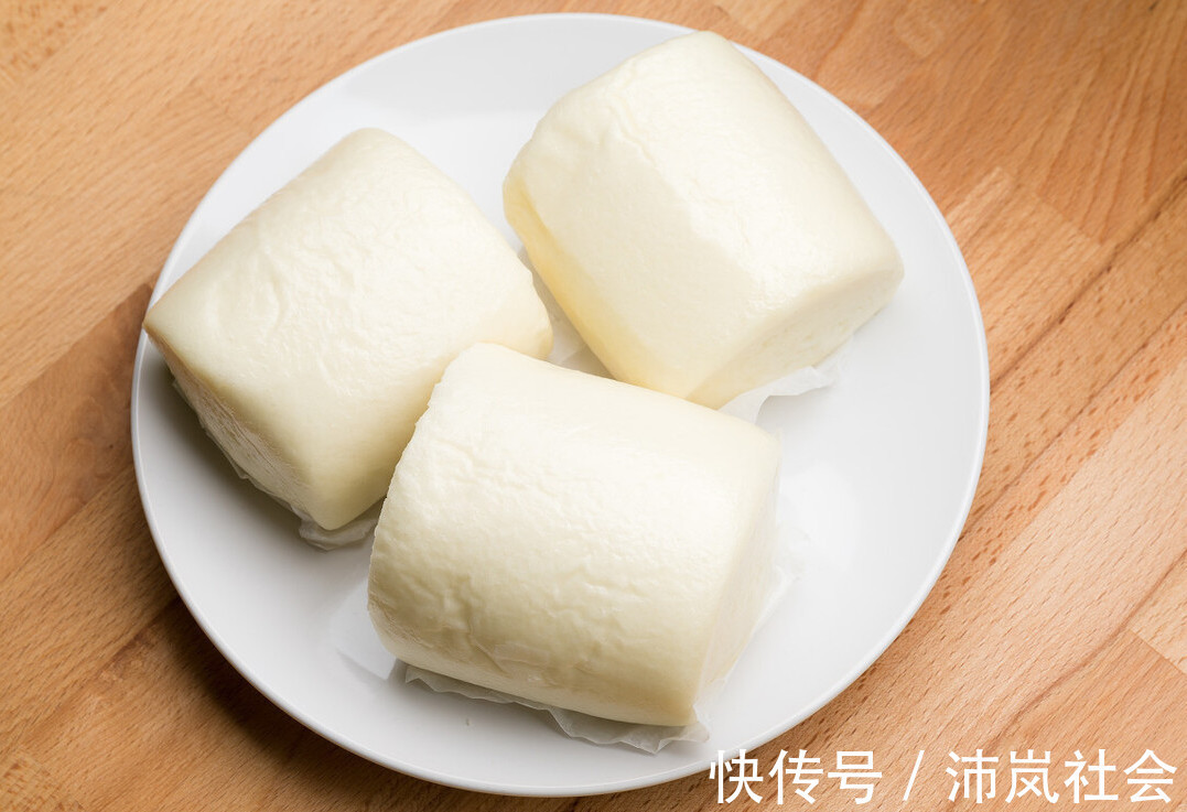 馒头|吃不完的馒头，应该放冰箱冷藏还是冷冻别搞错了，差别很大