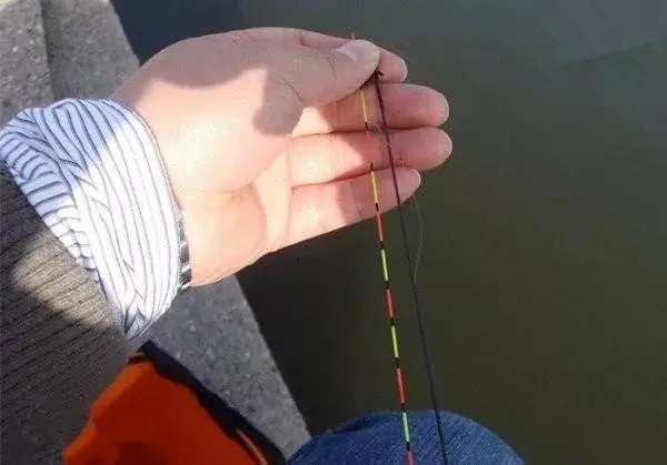 2种简单易学的“懒人”调漂法，早知道早钓的爽！