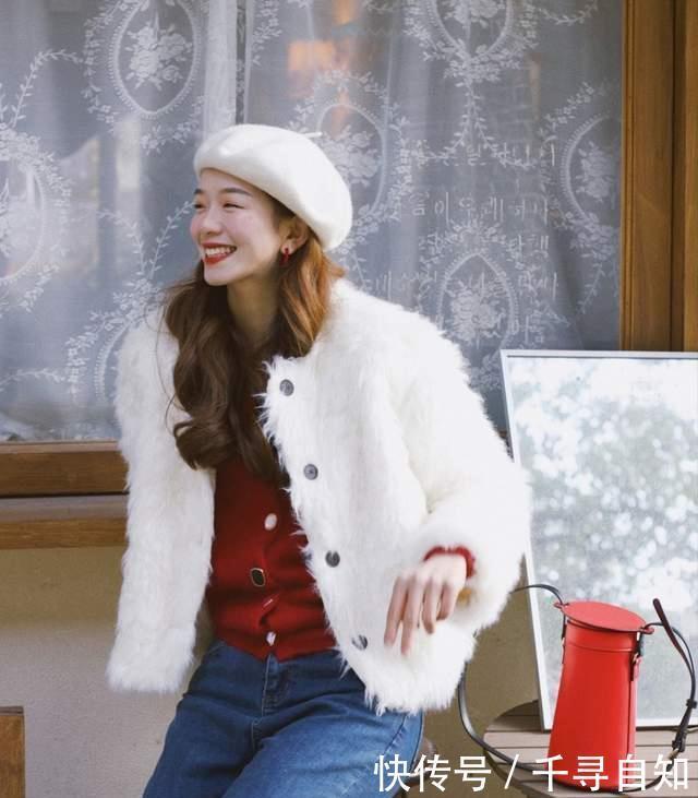 过节怎么穿更吸睛?试试这几种配色,妥妥的人群中的焦点