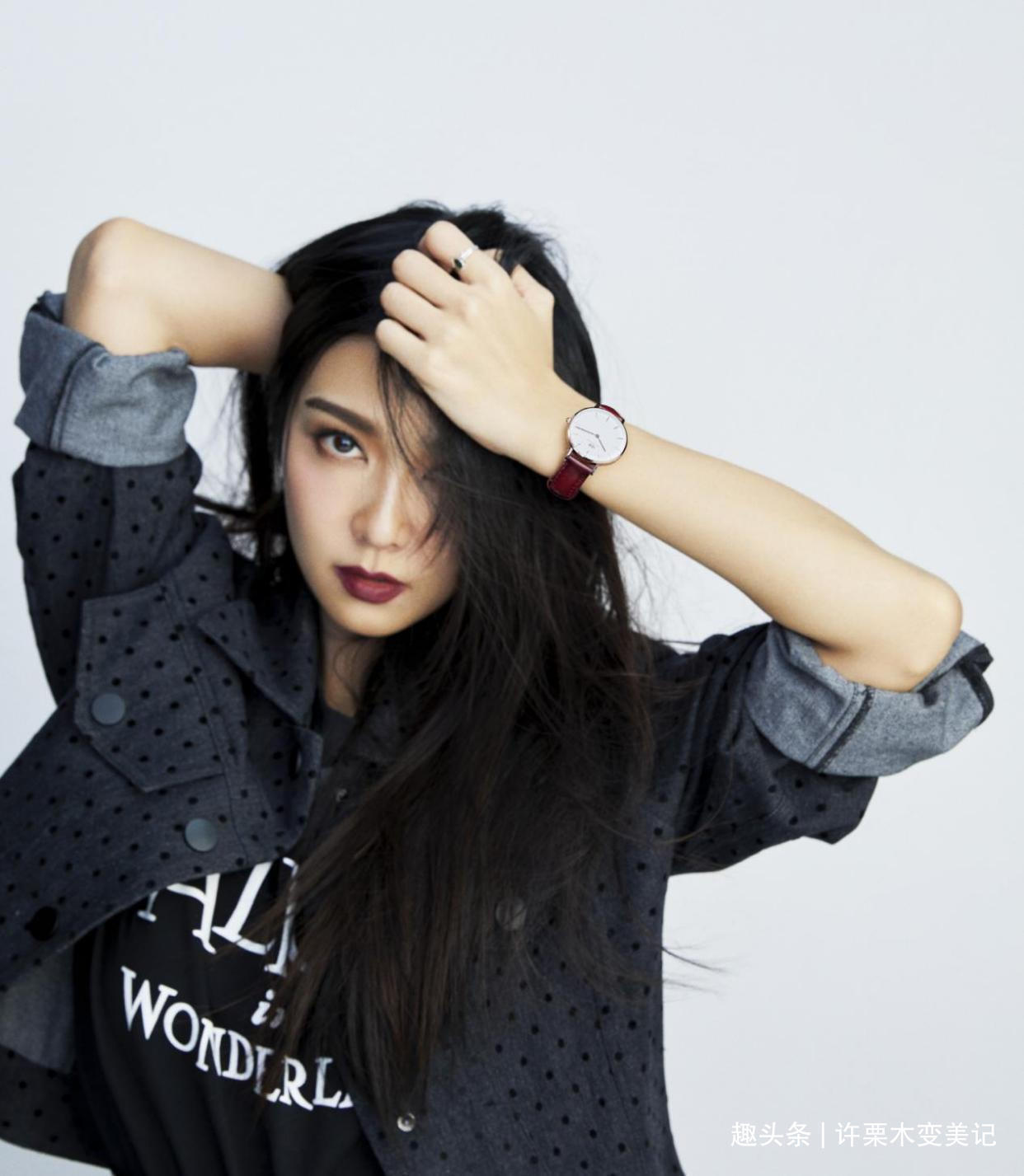 镯子 女人戴“手镯”还是“手表”好看三个理由告诉你,戴错很尴尬!