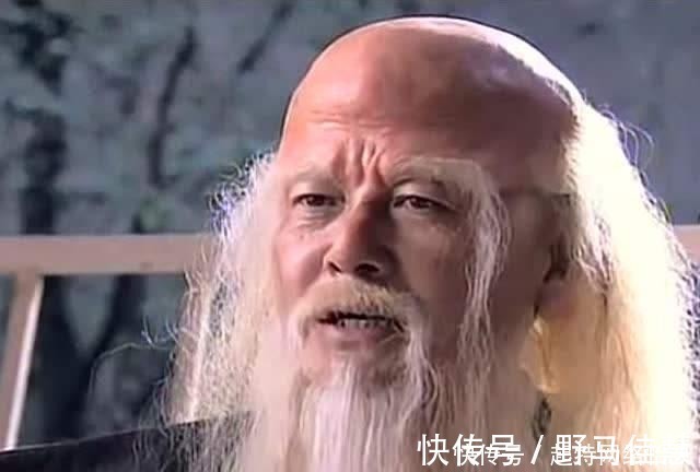 封神@三界中有一大神,三清见了也要跪拜,封神一事他说的算