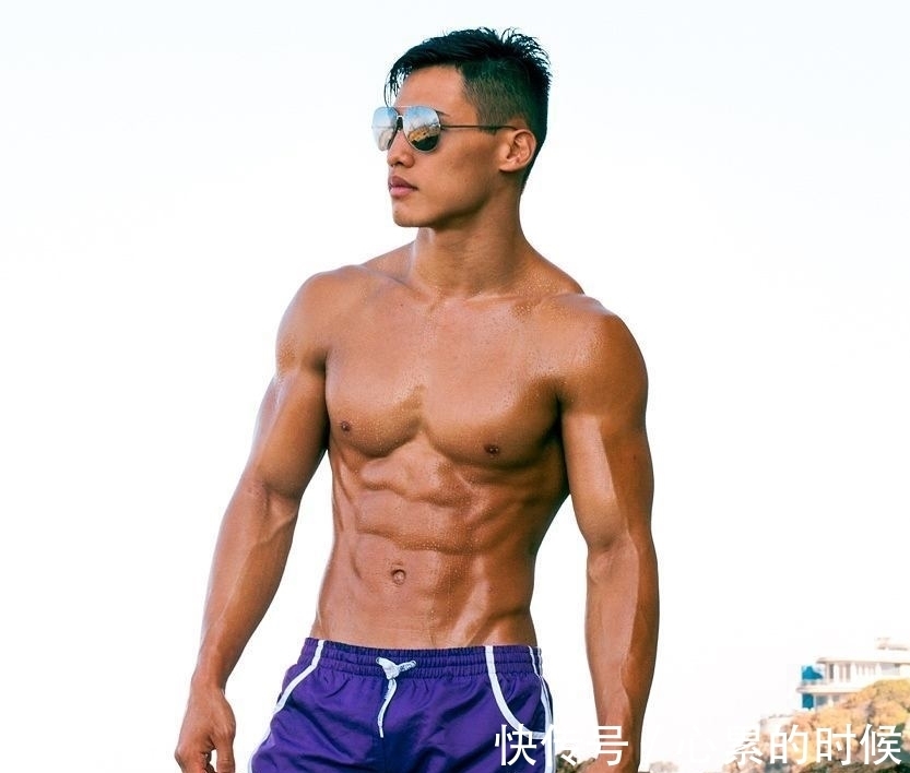 人鱼|筋肉型男的蜕变:性感的人鱼线和刀刻般的腹肌,让他魅力倍增!