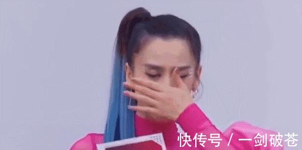 小姐姐|這次連導師都被逼得抱頭大哭，《浪姐》的姑奶奶們太難伺候了